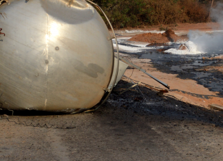 Kolwezi: Une citerne d’acide renversée