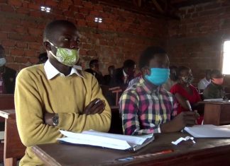 Lualaba/Reprise des cours: Les étudiants observent les gestes barrières afin de lutter contre la Covid-19