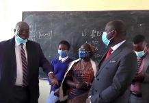 Lualaba/Reprise des cours: Visite de Richard Muyej, dans quelques écoles