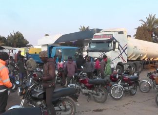 LA HAUSSE DU PRIX A LA POMPE DUE A LA GRÉVE DES PÉTROLIERS