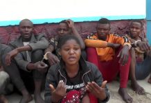 JT FRANÇAIS DU 11-08-2020 KOLWEZI PRÉSENTATION DES PRÉSUMÉS BANDITS PAR LA POLICE