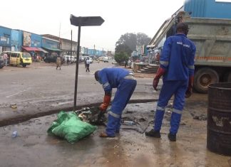 Lualaba: Une journée de ramassage de déchets sauvages à l’occasion de la Journée Mondiale du Nettoyage