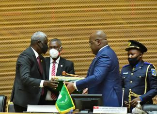 Union Africaine : Félix TSHISEKEDI à la tête, il s’en va pour faire taire les armes