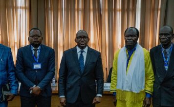 Ne Muanda Nsemi aux consultations avec le Premier Ministre, veut aussi faire parti du gouvernement