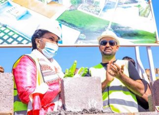 Lualaba : « Une résidence officielle moderne du Chef de l’État va bientôt voir le jour » Fifi Masuka a posé la première pierre