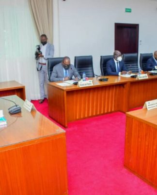 RDC : face à la 4ème vague de Covid-19, Sama Lukonde ordonne le payement progressif des arriérés des primes du personnel de Riposte