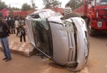Kolwezi-Accident de circulation : un camion poids lourd fini sa course dans un enclos
