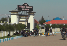 Lualaba : Le parvis de l’Assemblée provinciale transformé en camp des habitants de la cellule Golf plateau